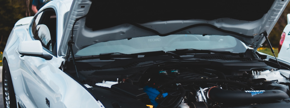 Car Battery Service in Bloomington, IL